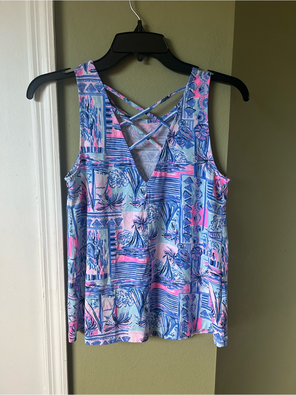 Lilly Pulitzer Blue and Pink Crisscross V-Neck Tank Sz XXS